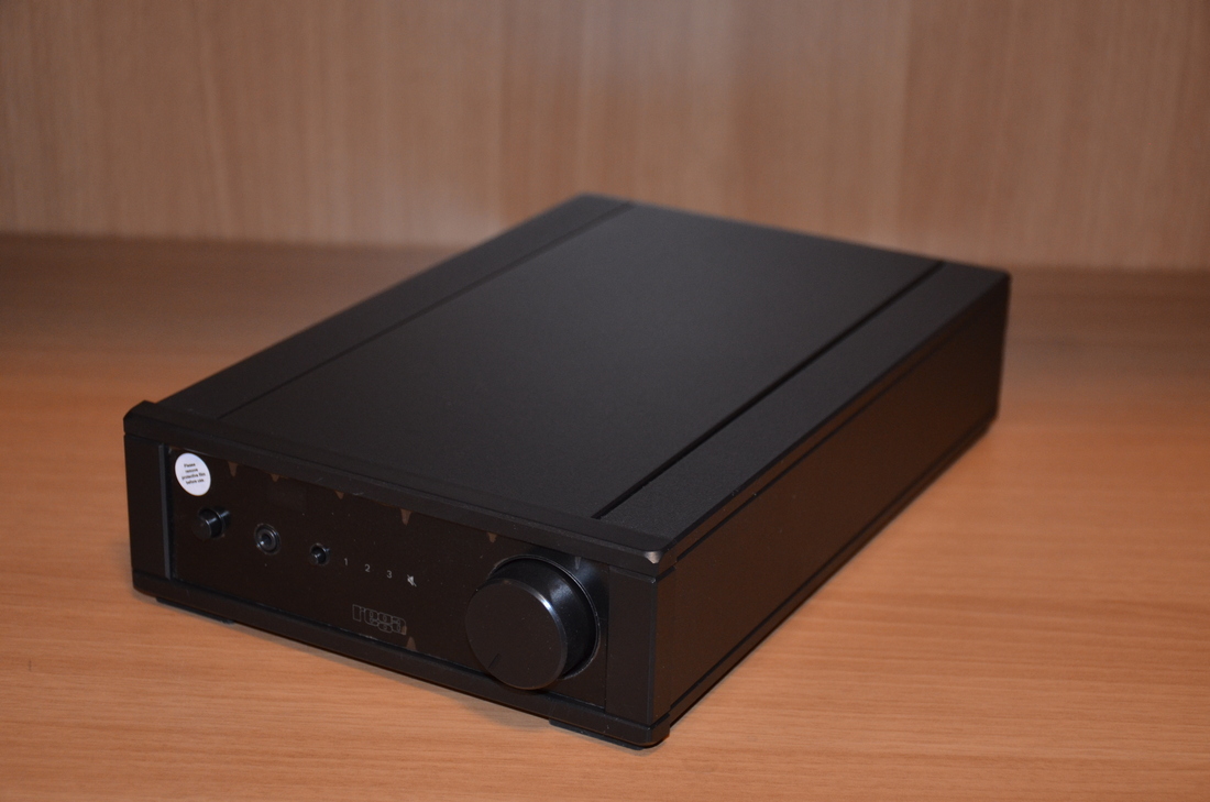 z Amplificatore REGA IO z Amplificatore REGA IO